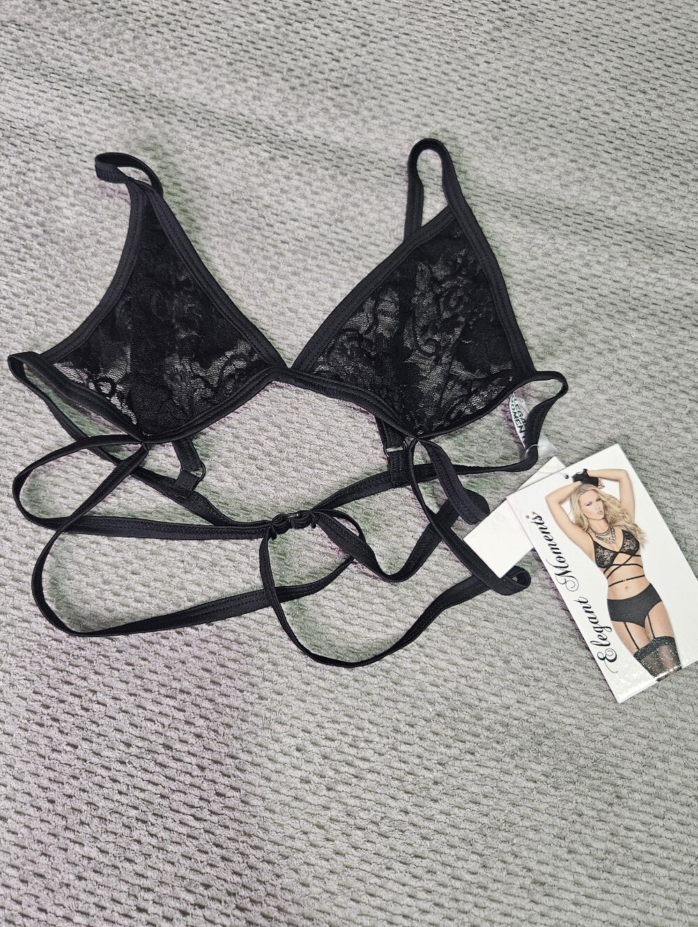 NWT! Bralette With Wrap Around Straps, Small
